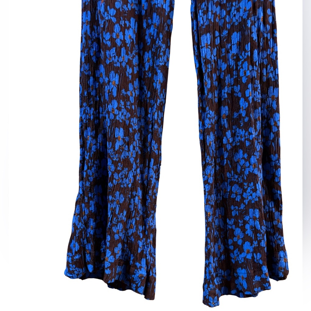 Free People “Two Paths” Smocked Blue & Brown Floral Jumpsuit Size S - Picture 7 of 11